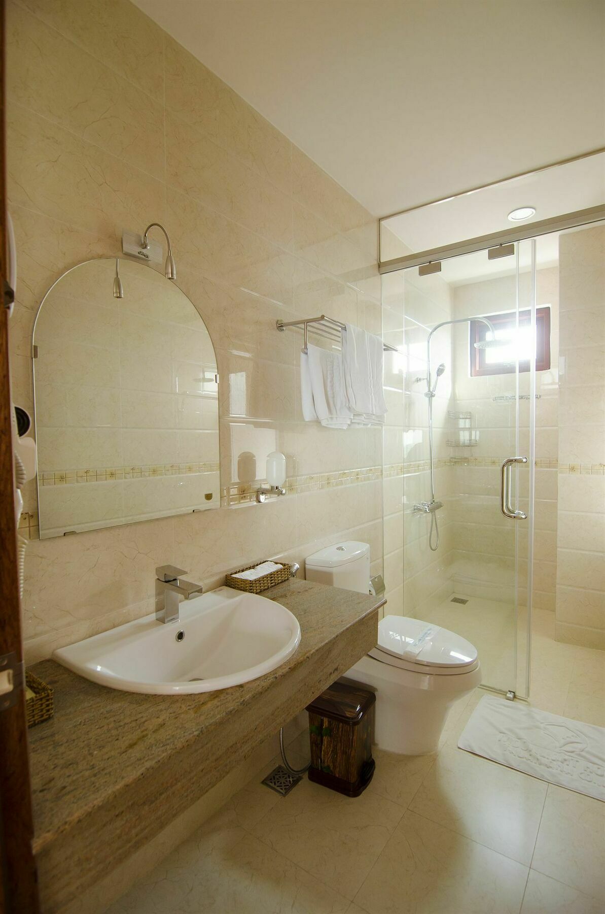 Moonlight & - Romantic River View & View, High Floor, Near Dragon Bridge Hotel 4*