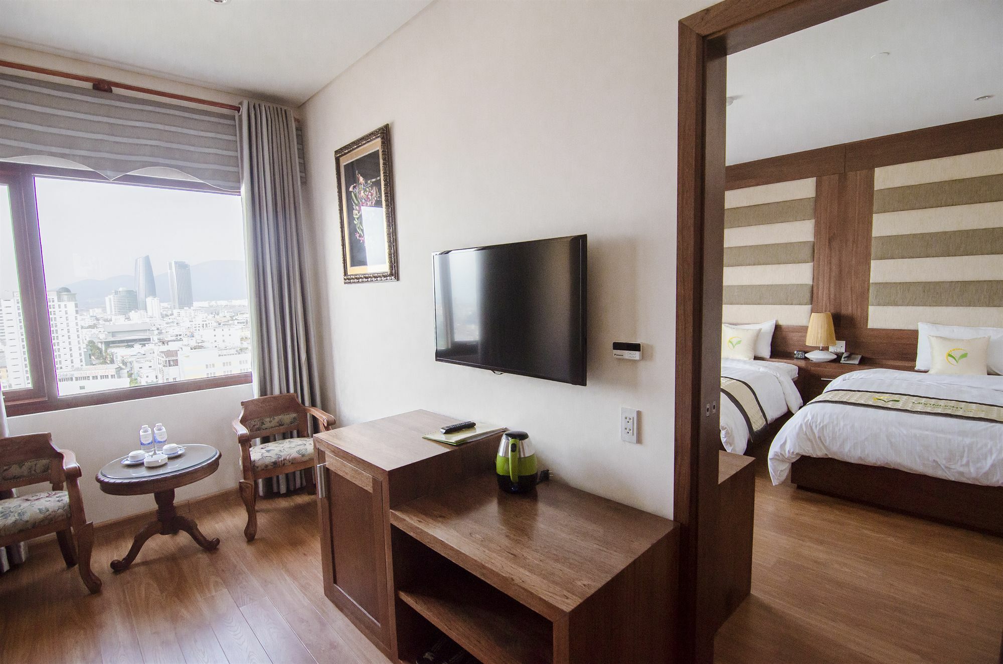 Moonlight & - Romantic River View & View, High Floor, Near Dragon Bridge 4* Da Nang