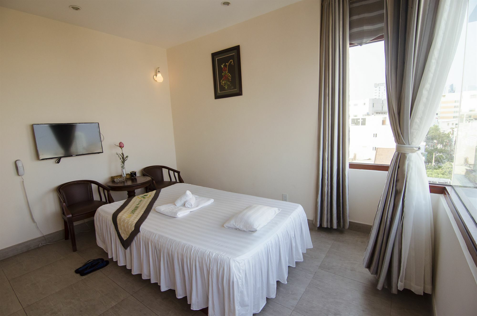 Moonlight & - Romantic River View & View, High Floor, Near Dragon Bridge 4* Da Nang